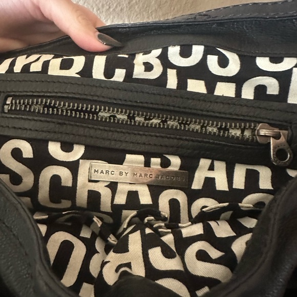 Marc By Marc Jacobs Satchel Shoulder Bag Purse Handbag Black Leather Fold Over - Picture 3 of 5